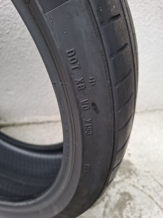 Vând anvelope vara Pirelli