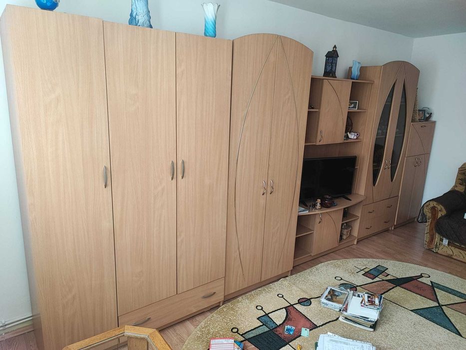 Mobila second hand
