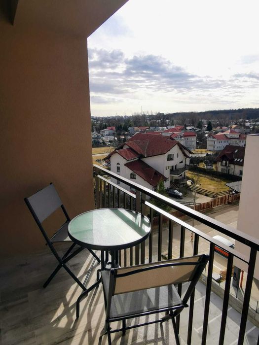 Închiriez apartament 2 camere (fond nou 2022) + loc parcare privat