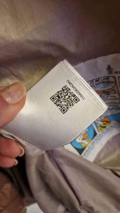 Geaca L  stare foarte buna