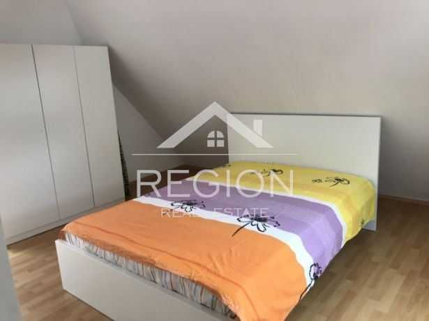 Дава се под наем Тристаен апартамент в Варна, Гръцка махала - 80 кв.м за 459 € - Снимка #6