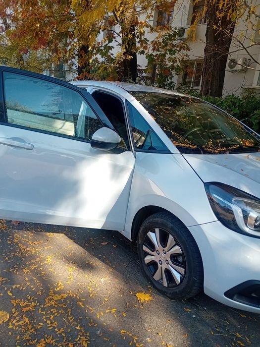 Vind Honda jazz stare utilizat