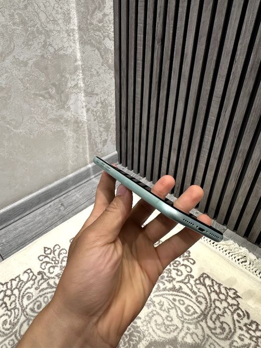 Iphone. 11 64           .