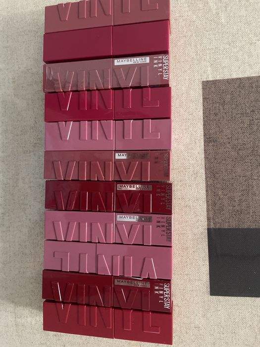 Produse machiaj rezistent