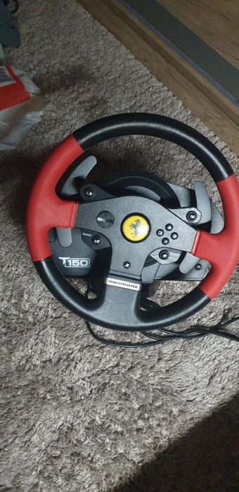 Thrustmaster Ferrari Edition волан + педали – Force Feedback, като нов