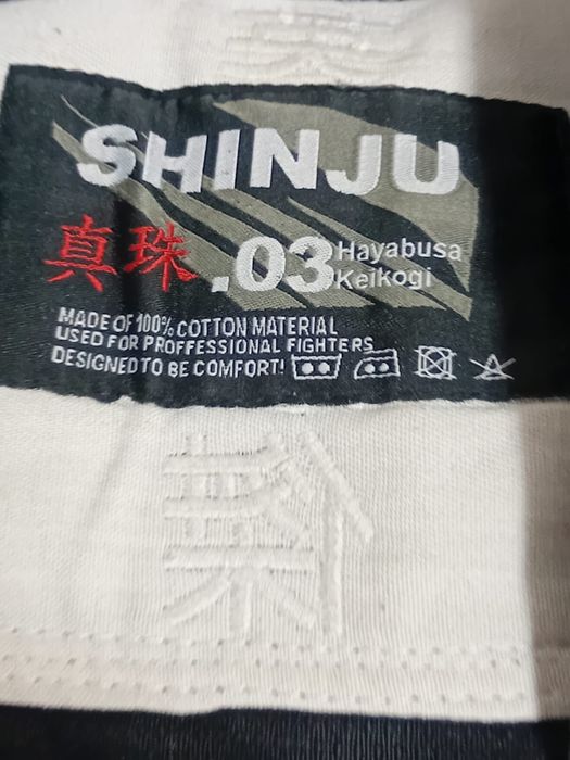 Кимоно для джиу джитсу-грэплиннг