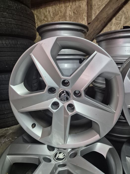 Jante originale r17 skoda, vw,audi ,seat