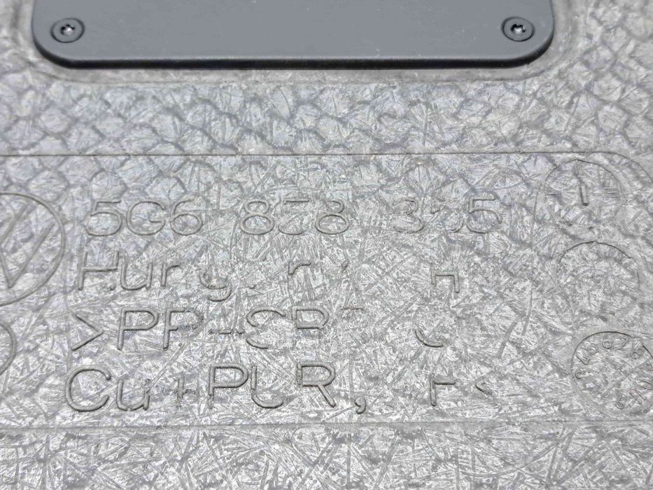 Polita portbagaj Volkswagen Golf 7 (5G) [Fabr 2014-prezent] 5G6838355