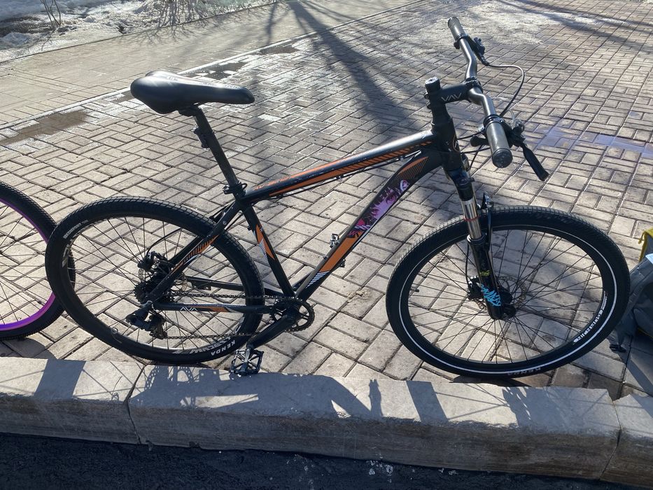 продам в хорогем состояни велик