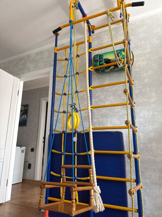 Шведская стена для детей