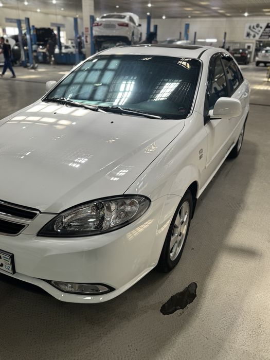 Lacetti Gentra 2023 A/T