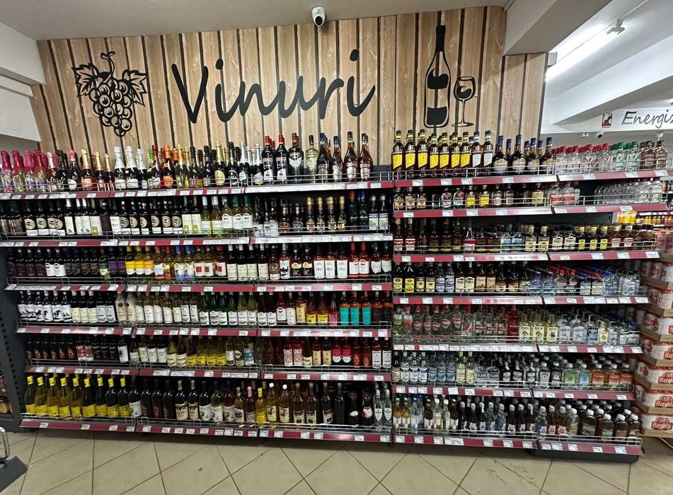 Rafturi pentru Magazin NOI, Lichidare de stoc, Livrare in tara