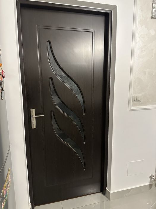 Vand 3 usi demontate