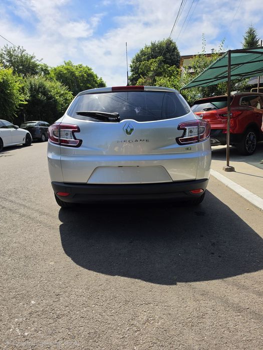 RENAULT Megane 2011 — imagine 3