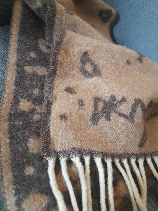 Fular DKNY, lana,, 130 lei