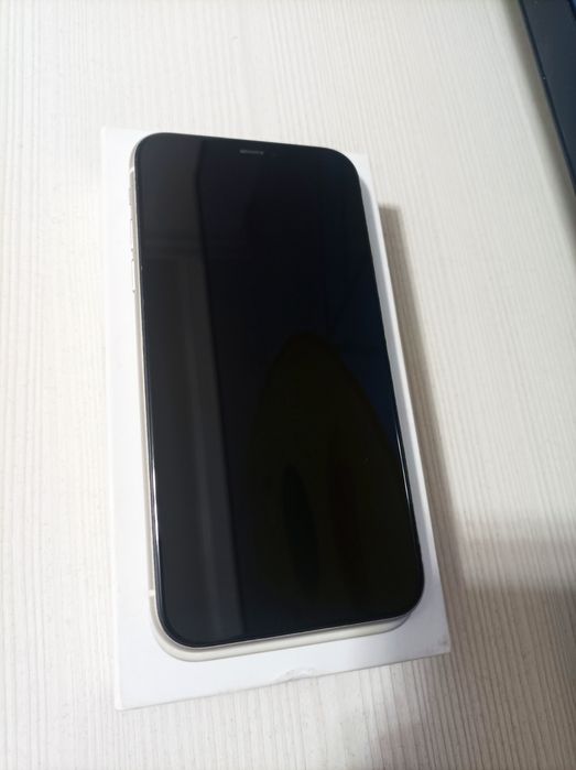 Продаётся iPhone 11 - Айфон 11