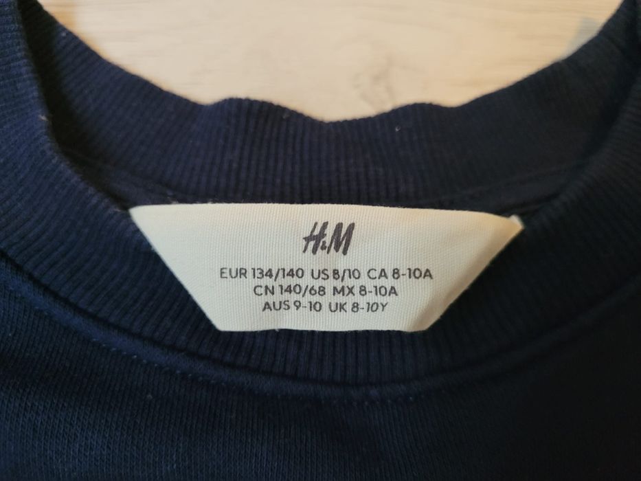 Bluza de Crăciun cu paiete reversibile H&M 134-140