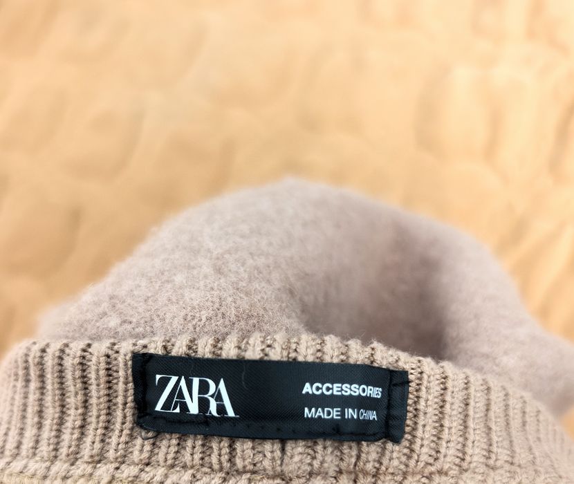 Vând beretă fete, 10-12 ani, Zara