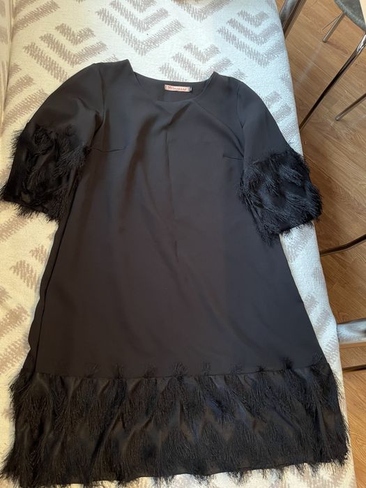 Платья женские б/у