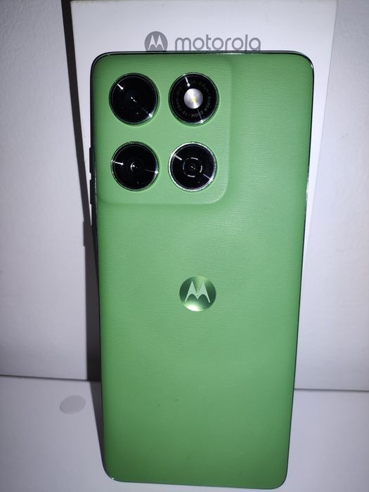 Motorola Edge 60 Shamrock зелен