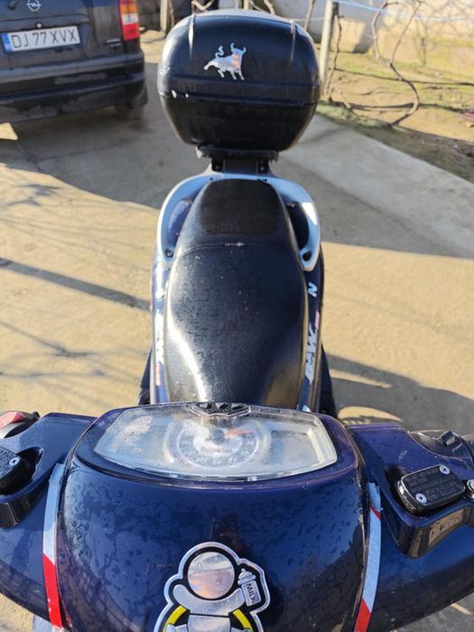 :-Kymco.   40 de milioane - Negociabil