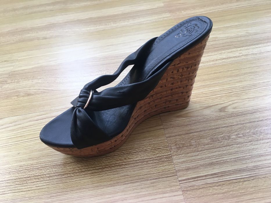 Отдам балетки и туфли