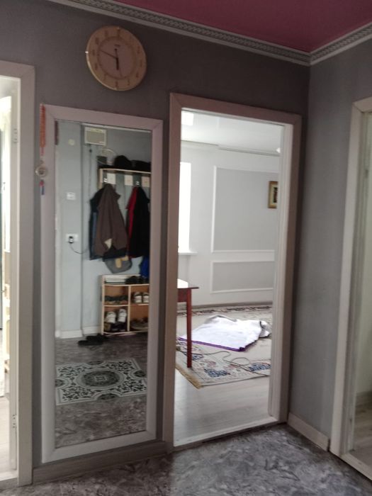 Продам квартиру 3-х комнатную