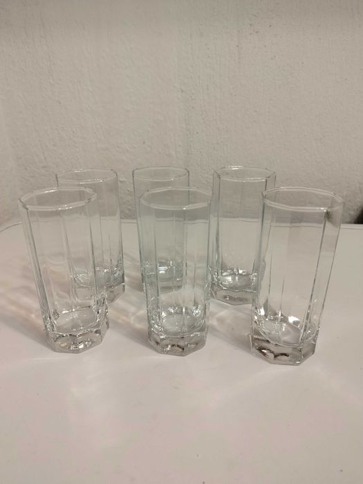 Керамични и стъклени чаши и сервизи за греяна ракия