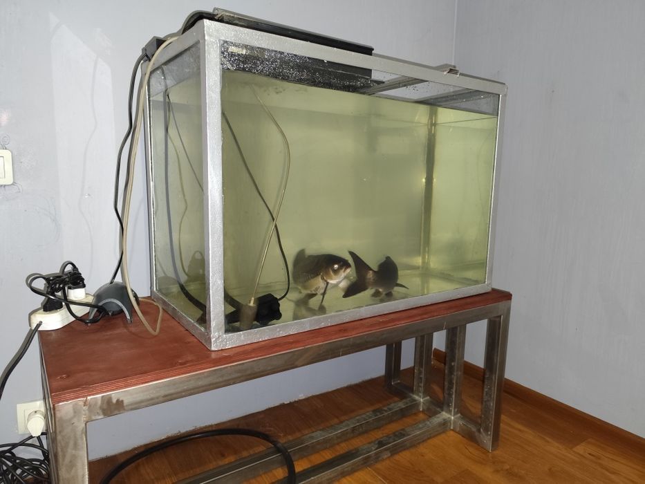 Продам аквариум 150 литров