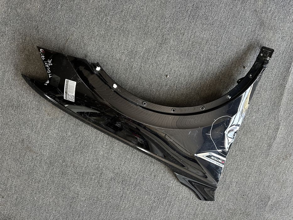 aripa fata dreapta vw tiguan 2016-2020 neagra cu defect
