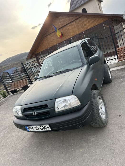 Suzuki Grand Vitara 2.0i Benzina 128 CP