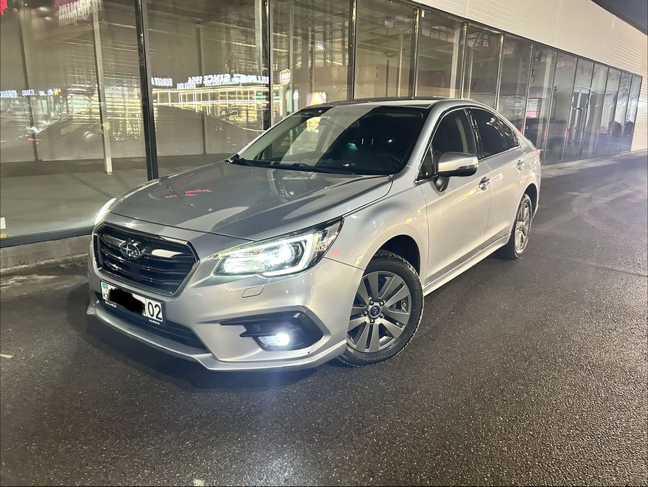 Subaru Legacy 2018 года