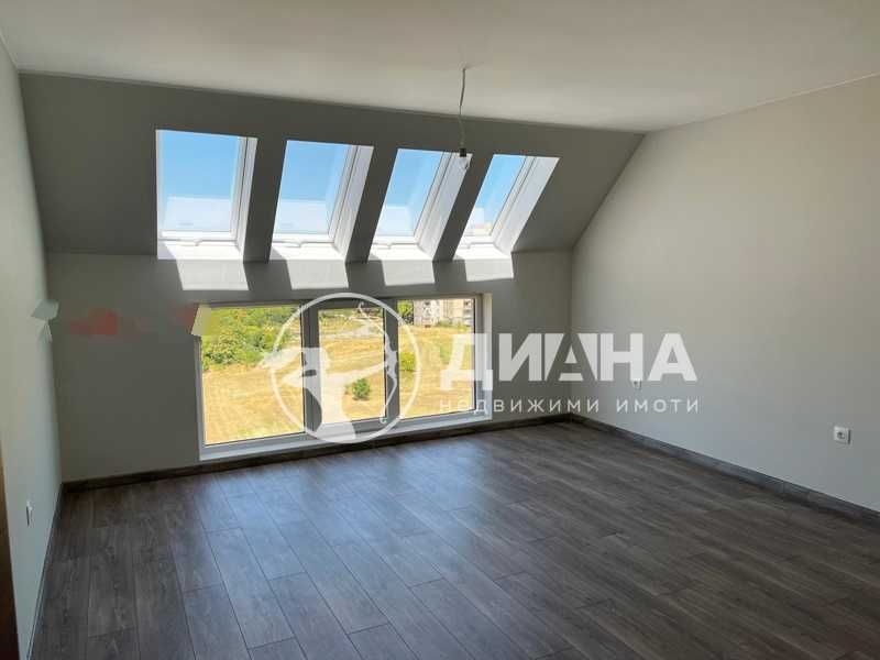 Продава се Двустаен апартамент в Пловдив, Тракия - 65 кв.м за 1800 €/кв.м - Снимка #3