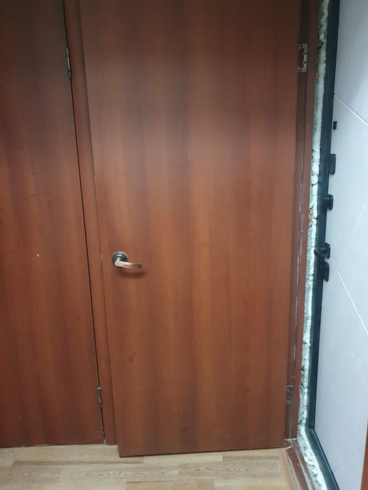 Межкомнатные двери б/у