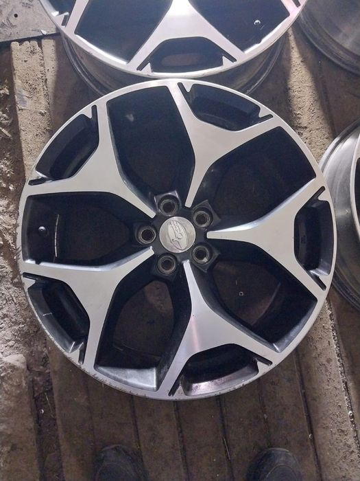 Продам диски от субару