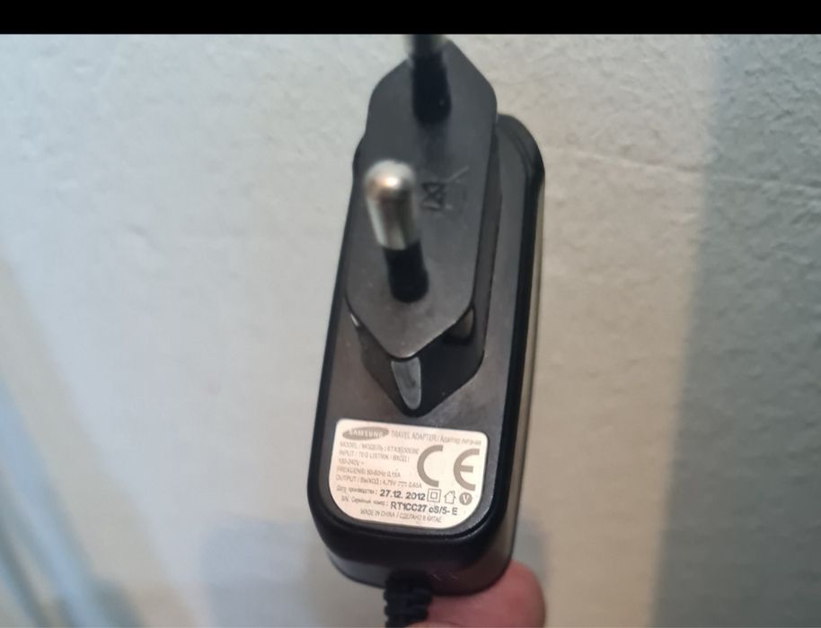 Telefon cu butoane