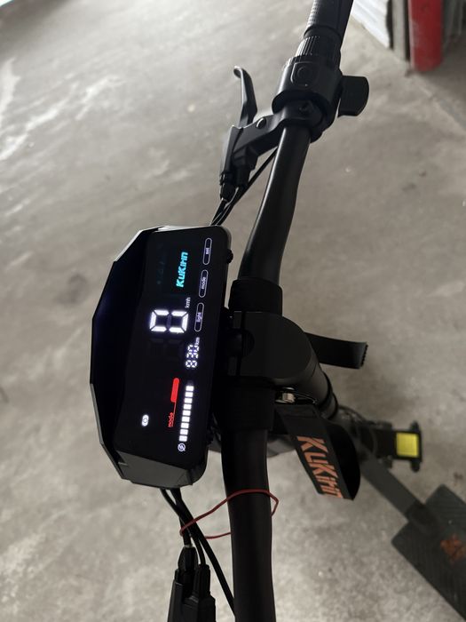 Kukirin g2 achizitionata de noua.