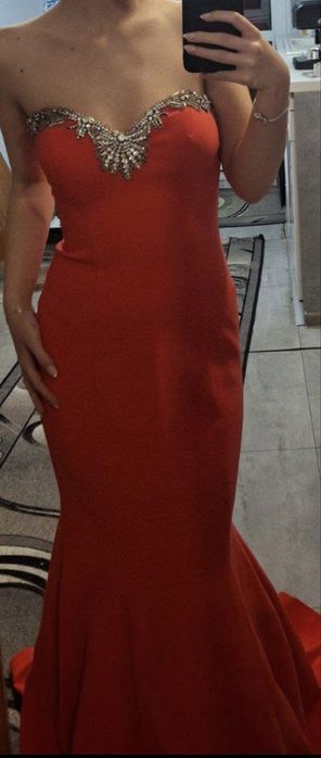 официална бална рокля