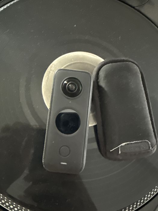 Камера insta360 x2