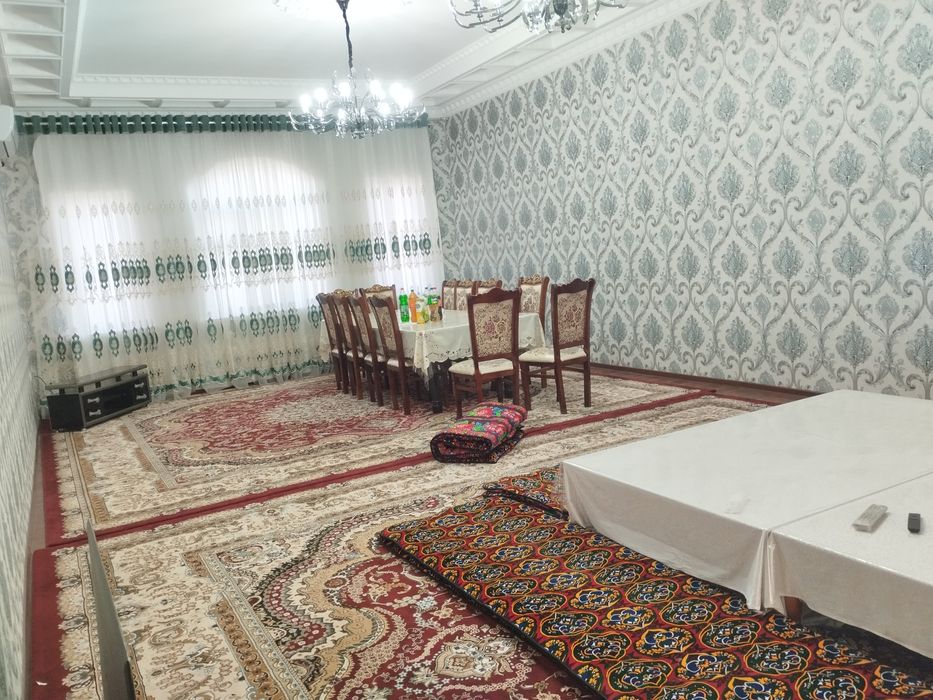 Продаются два соседних дома по 6 соток в М.Улугбекском районе