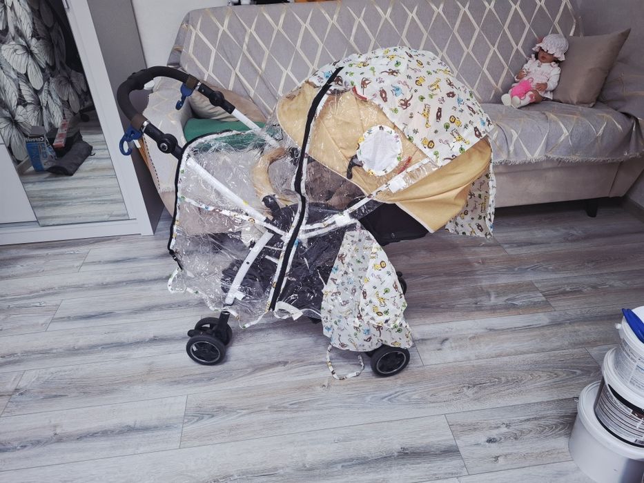 Коляска детская прогулочная