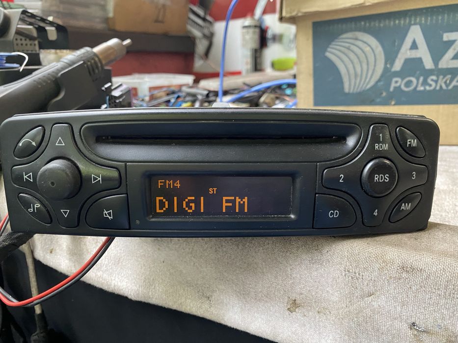 Radio cd Mercedes C-klase