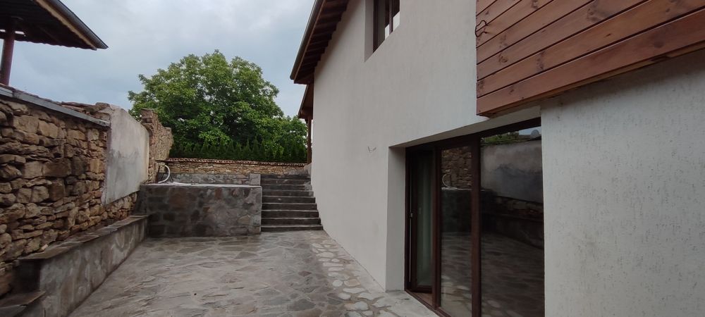 Къща/стаи за гости в гр. Лясковец