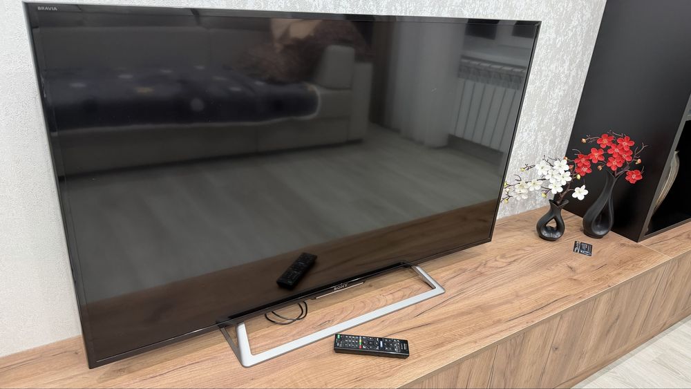 Продам ТВ SONY Smart