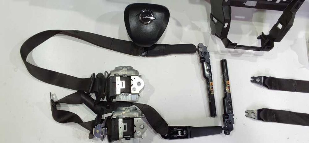 OPEL Astra K plansa de bord - kit airbag - set centuri de siguranta
