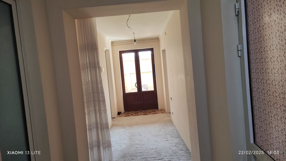 Xovli uy joy sotiladi