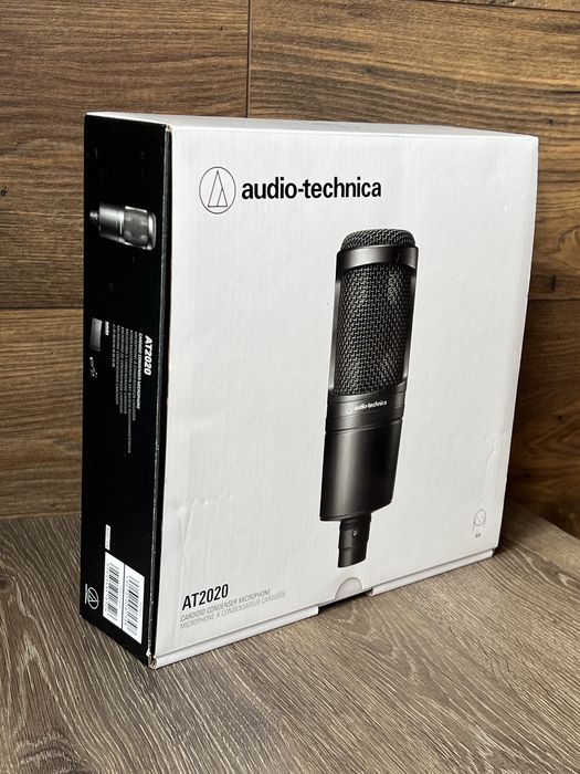 Микрофон Audio-Technica AT2020 черный