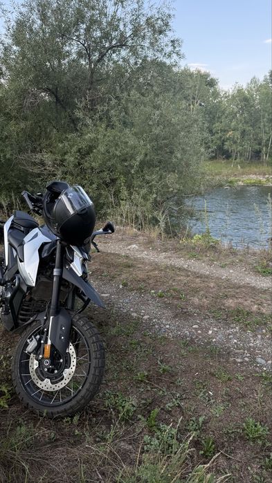 Продам мотоцик Zontes 200U1