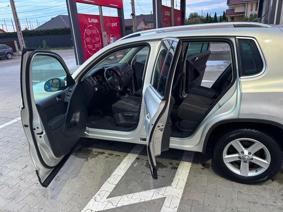 VOLKSWAGEN Tiguan 2011 — imagine 2