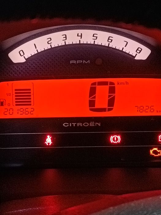 Vand Citroen C2  în stare de functionare